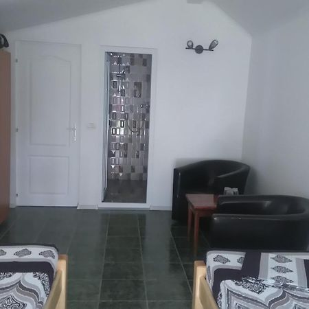 Zoi Residence คอสติเนช ภายนอก รูปภาพ
